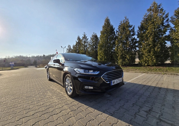 Ford Mondeo cena 62361 przebieg: 160000, rok produkcji 2019 z Kielce małe 407